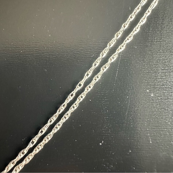 Silver necklace - Picture 4 of 5